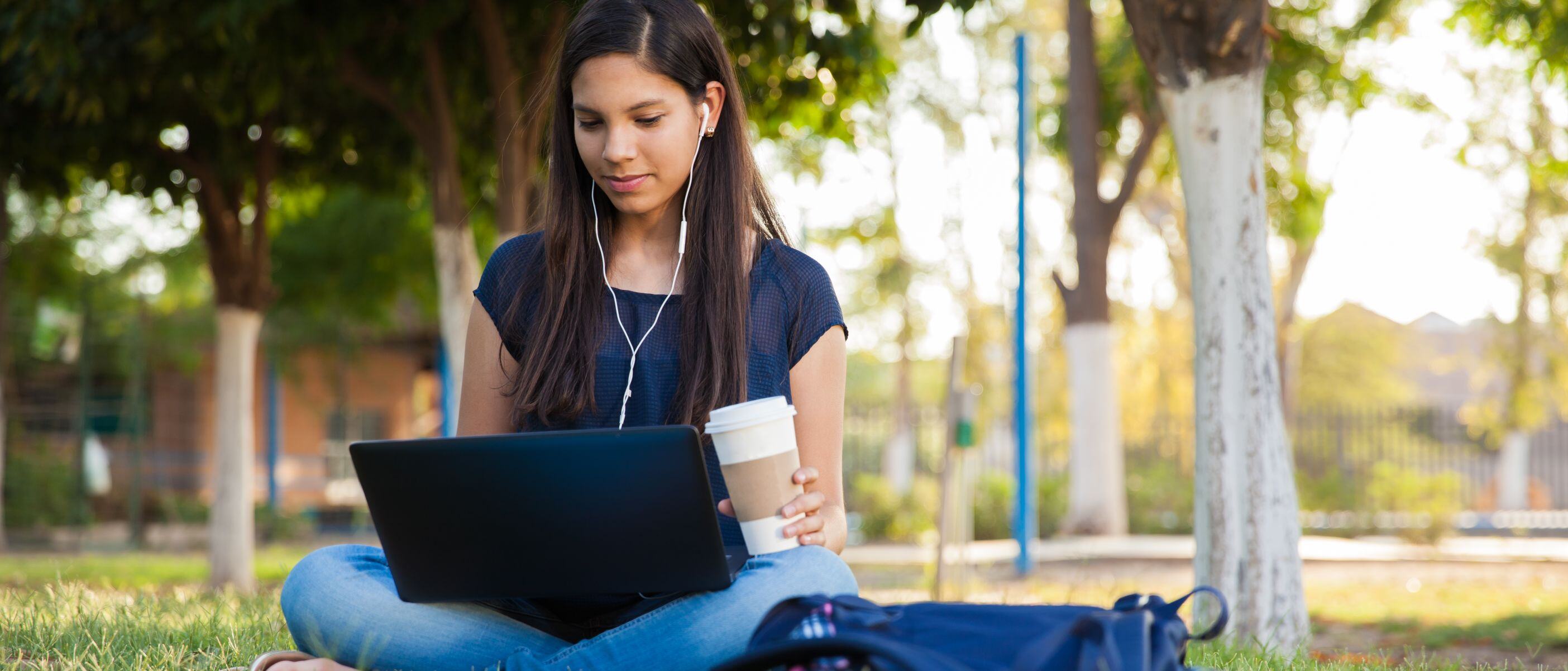 Fatores-engajamento-acadêmico-dos-estudantes-universitários