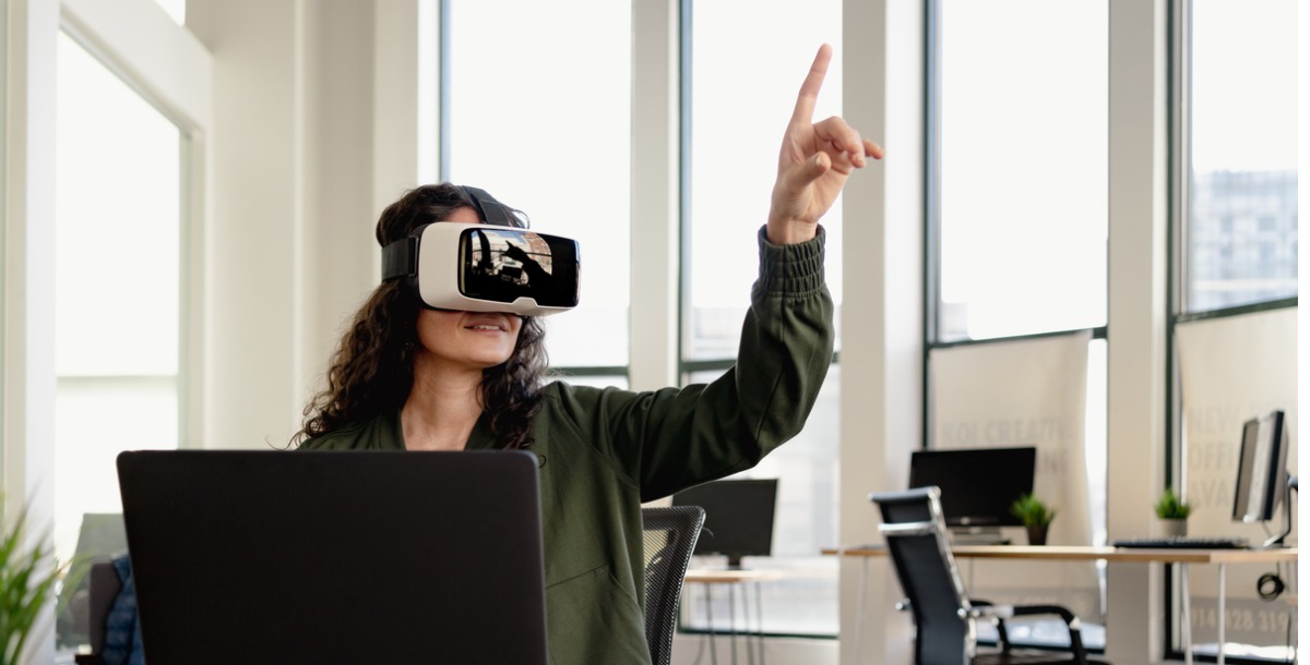 Realidade Virtual para empresas: o que é, como usar e vantagens - ABA